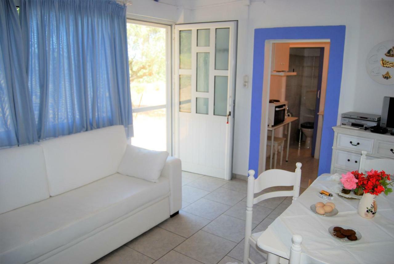 Kastro-Kyllini Killini Cottage Studio The Small Cyclades מראה חיצוני תמונה